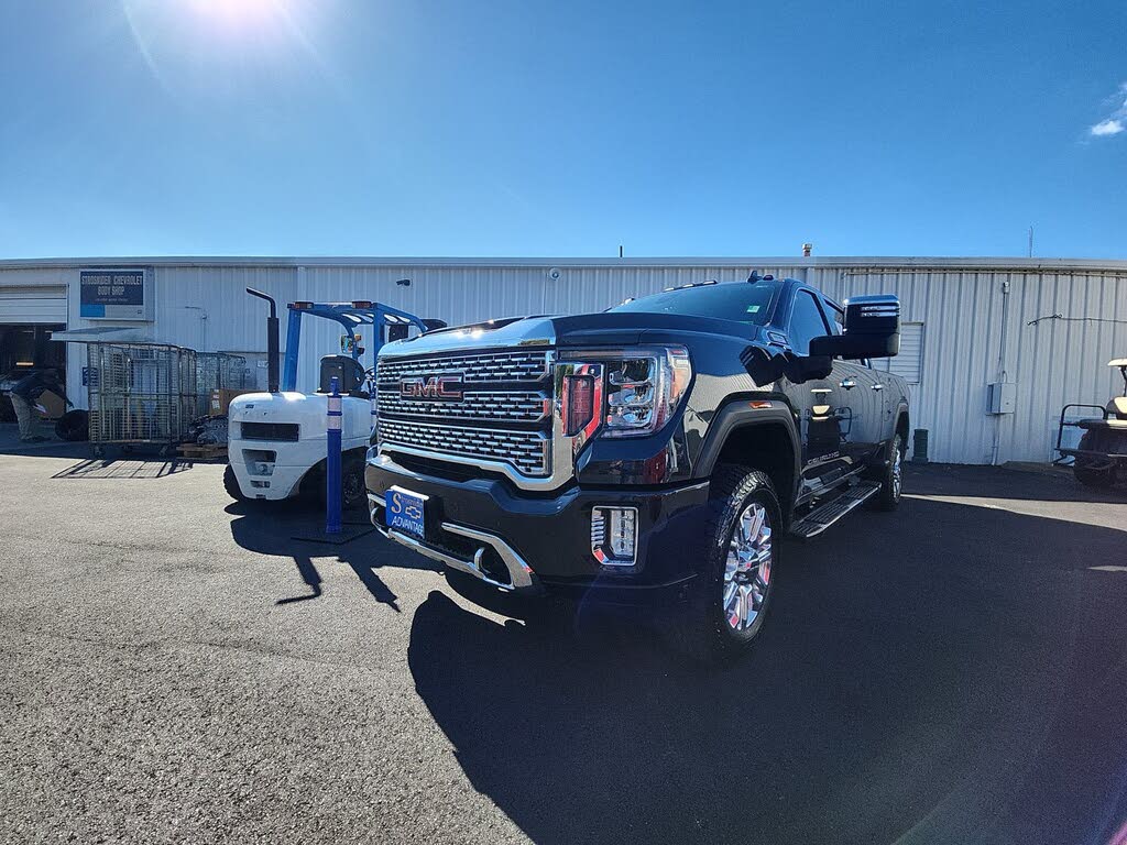 2020 GMC Sierra 2500HD Denali Crew Cab 4WD