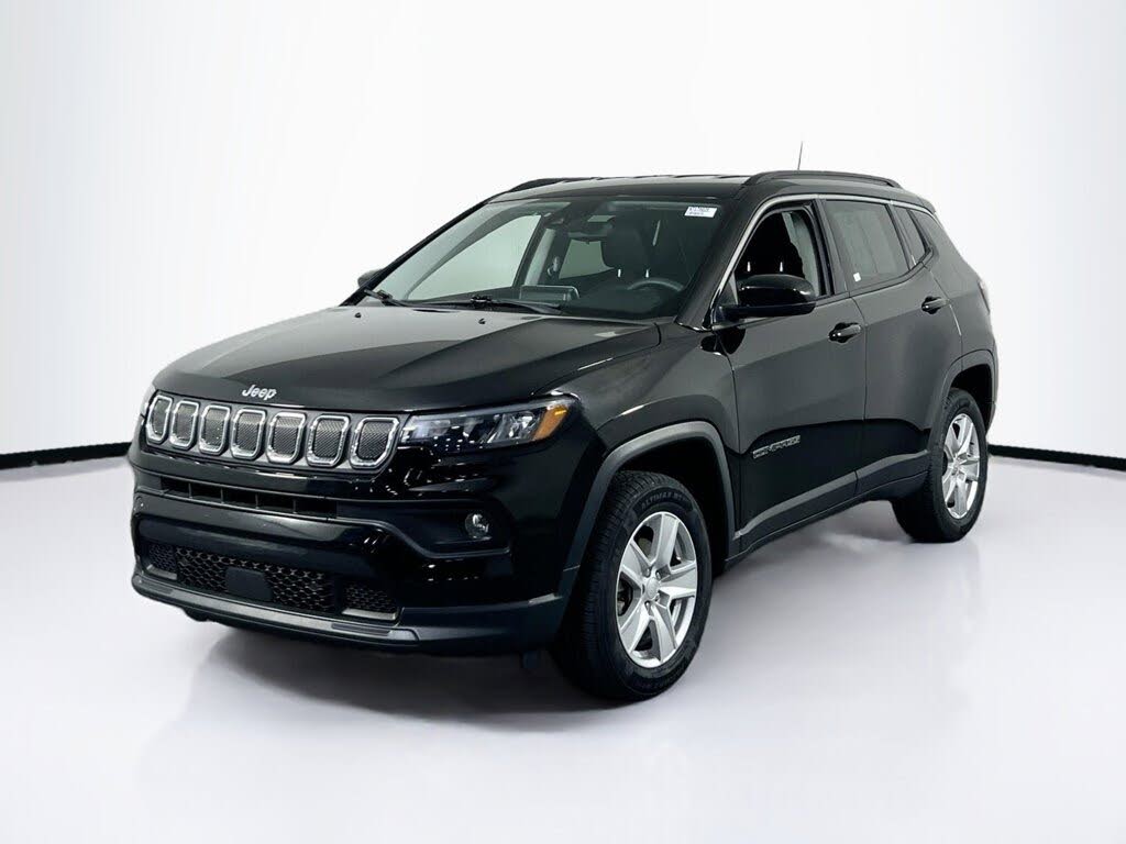 2022 Jeep Compass Latitude 4WD