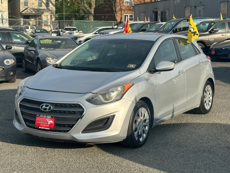 2017 Hyundai Elantra GT Limited FWD