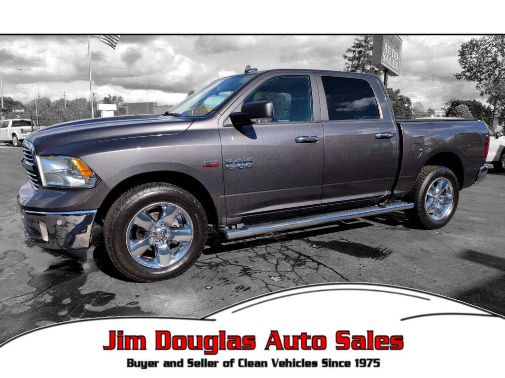 2017 RAM 1500 Big Horn Crew Cab 4WD