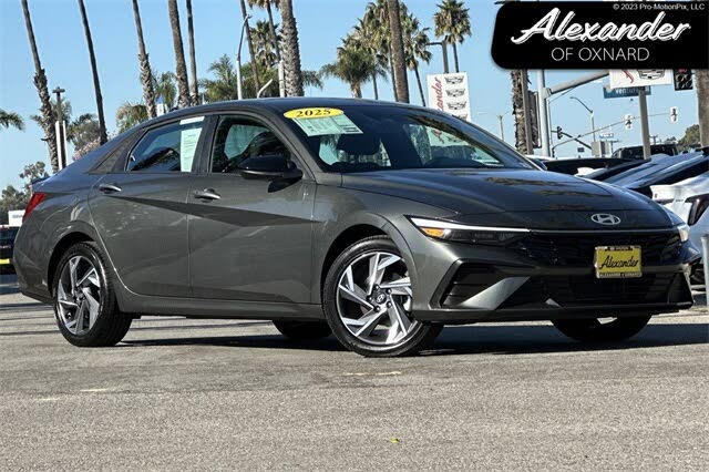 2025 Hyundai Elantra SEL Sport FWD