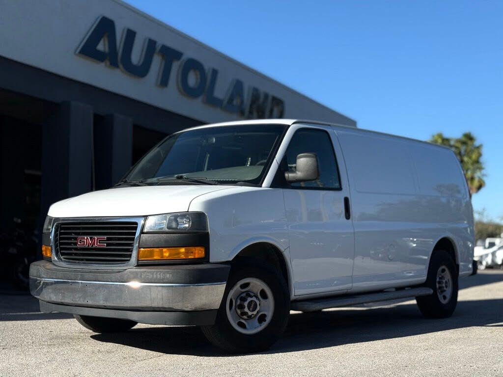2018 GMC Savana Cargo 2500 RWD