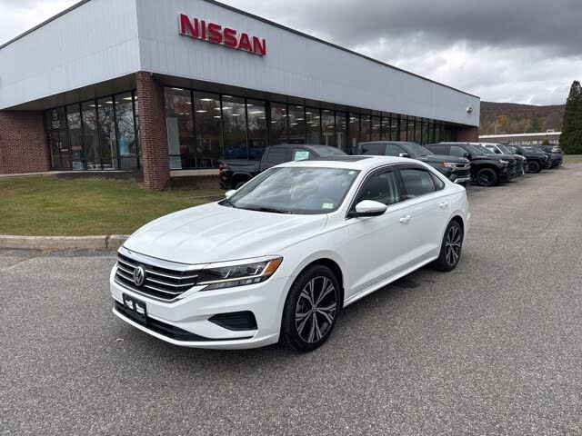 2021 Volkswagen Passat 2.0T SE FWD