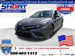 Toyota Camry SE FWD