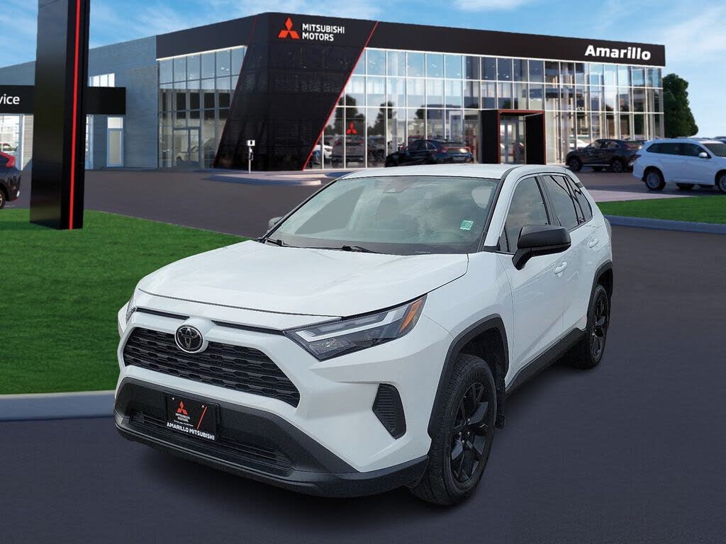2024 Toyota RAV4 LE FWD