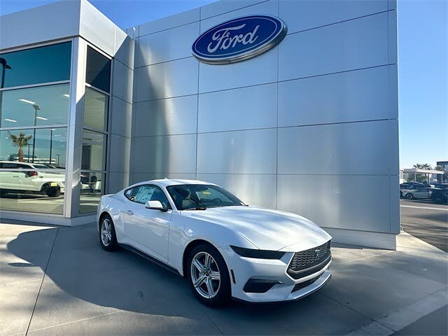 2026 Ford Mustang EcoBoost Fastback RWD