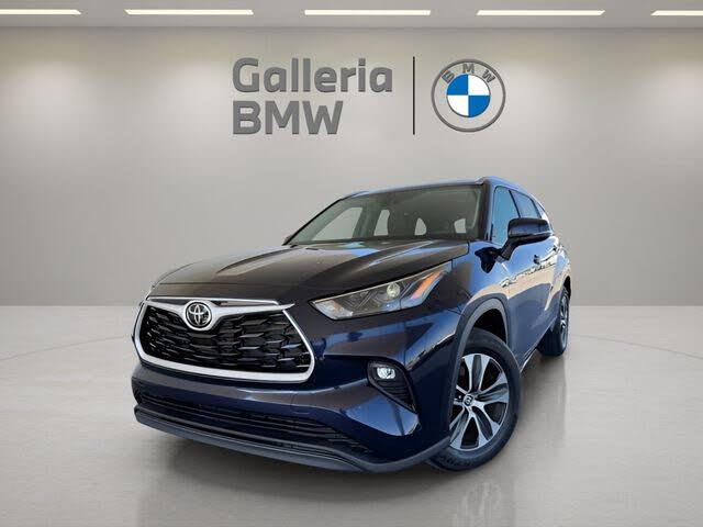 2023 Toyota Highlander XLE FWD