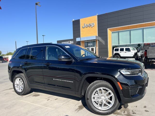 2025 Jeep Grand Cherokee Laredo X RWD