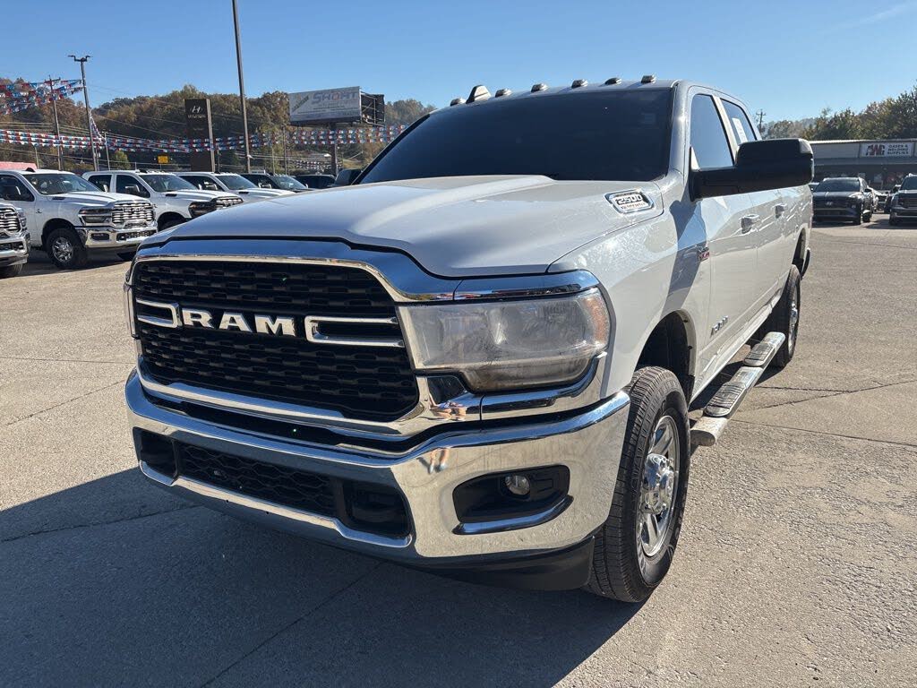 2022 RAM 2500 Big Horn Crew Cab 4WD