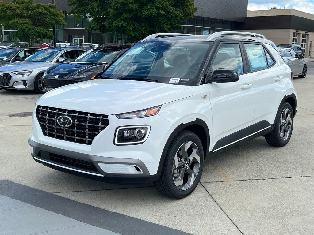 2025 Hyundai Venue Limited FWD