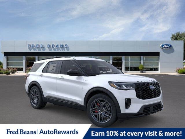 2025 Ford Explorer ST-Line AWD
