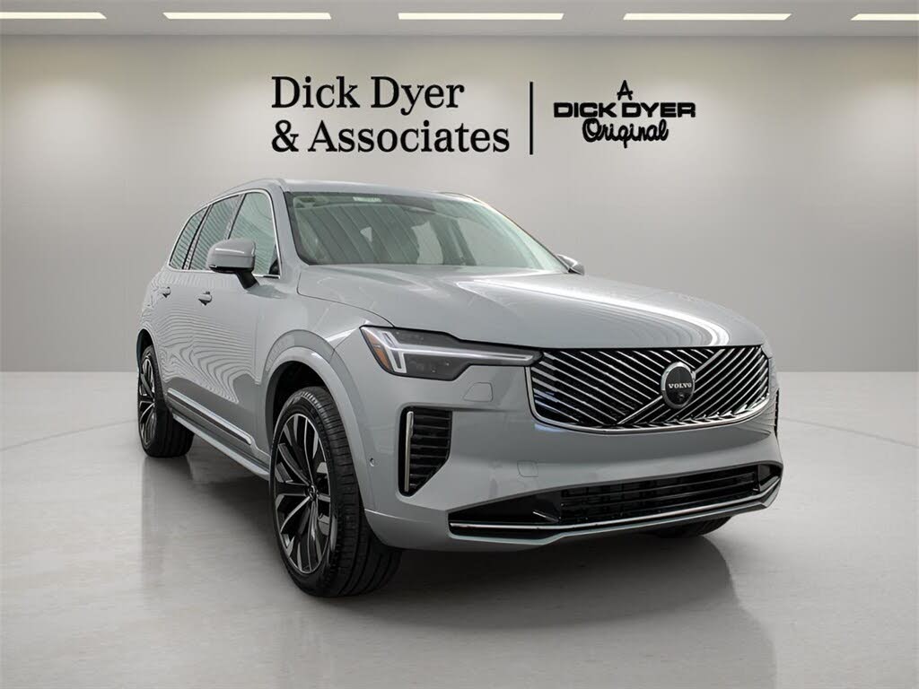 2026 Volvo XC90 B6 Ultra 7-Passenger AWD