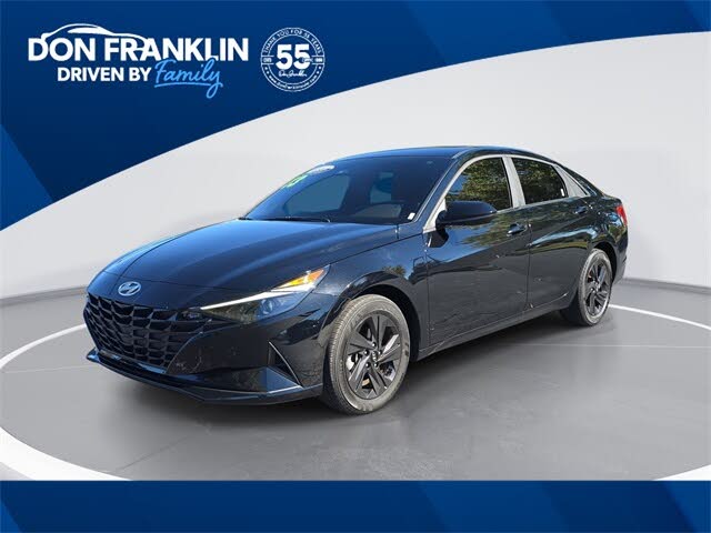 2023 Hyundai Elantra SEL FWD