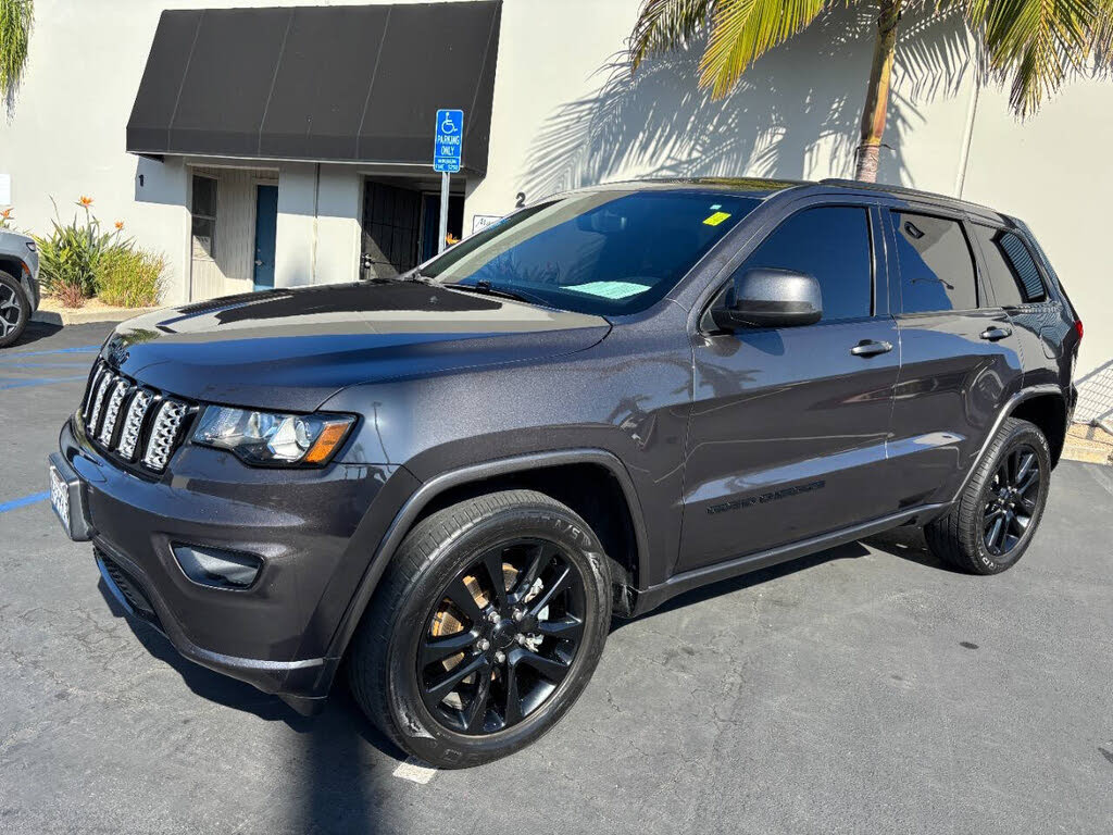 2019 Jeep Grand Cherokee Altitude 4WD