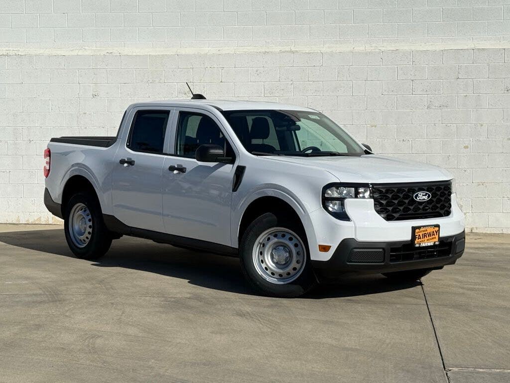 2025 Ford Maverick XL SuperCrew FWD