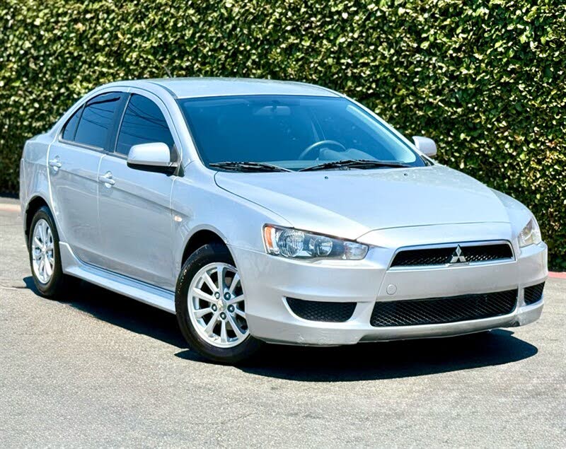 2012 Mitsubishi Lancer ES FWD