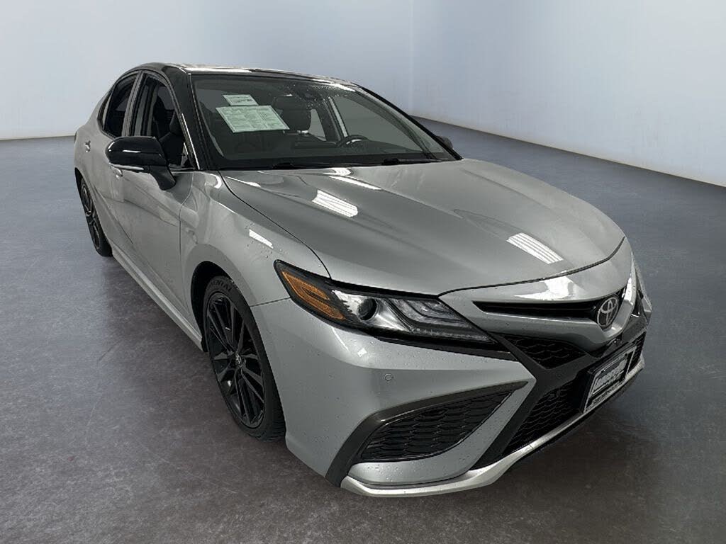 2021 Toyota Camry XSE V6 FWD