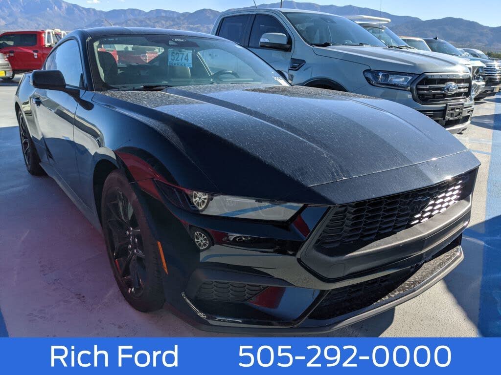 2025 Ford Mustang EcoBoost Fastback RWD