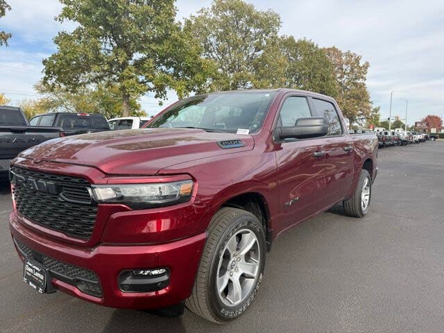2025 RAM 1500 Tradesman Crew Cab 4WD