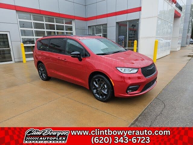 2026 Chrysler Pacifica Limited AWD