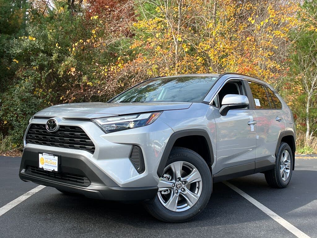 2025 Toyota RAV4 XLE AWD