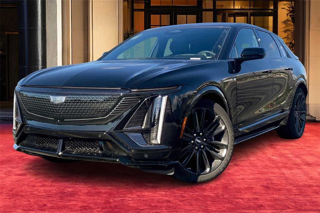 2026 Cadillac LYRIQ-V Premium AWD