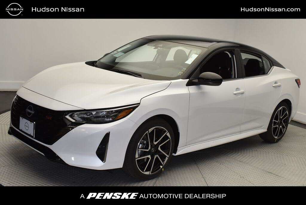 2025 Nissan Sentra SR FWD