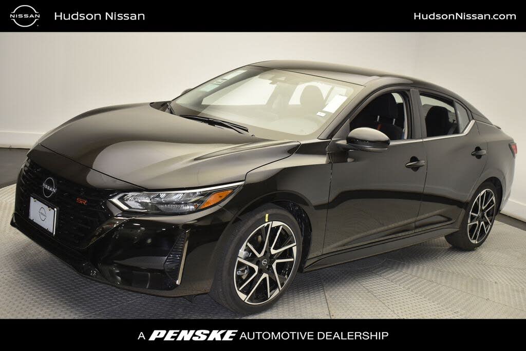 2025 Nissan Sentra SR FWD