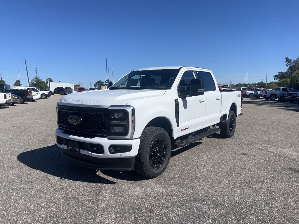 2026 Ford F-250 Super Duty Lariat Crew Cab 4WD