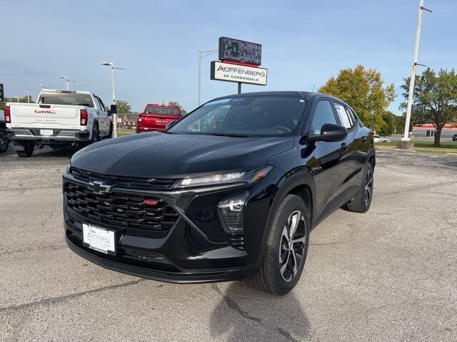 2024 Chevrolet Trax RS with 1RS FWD