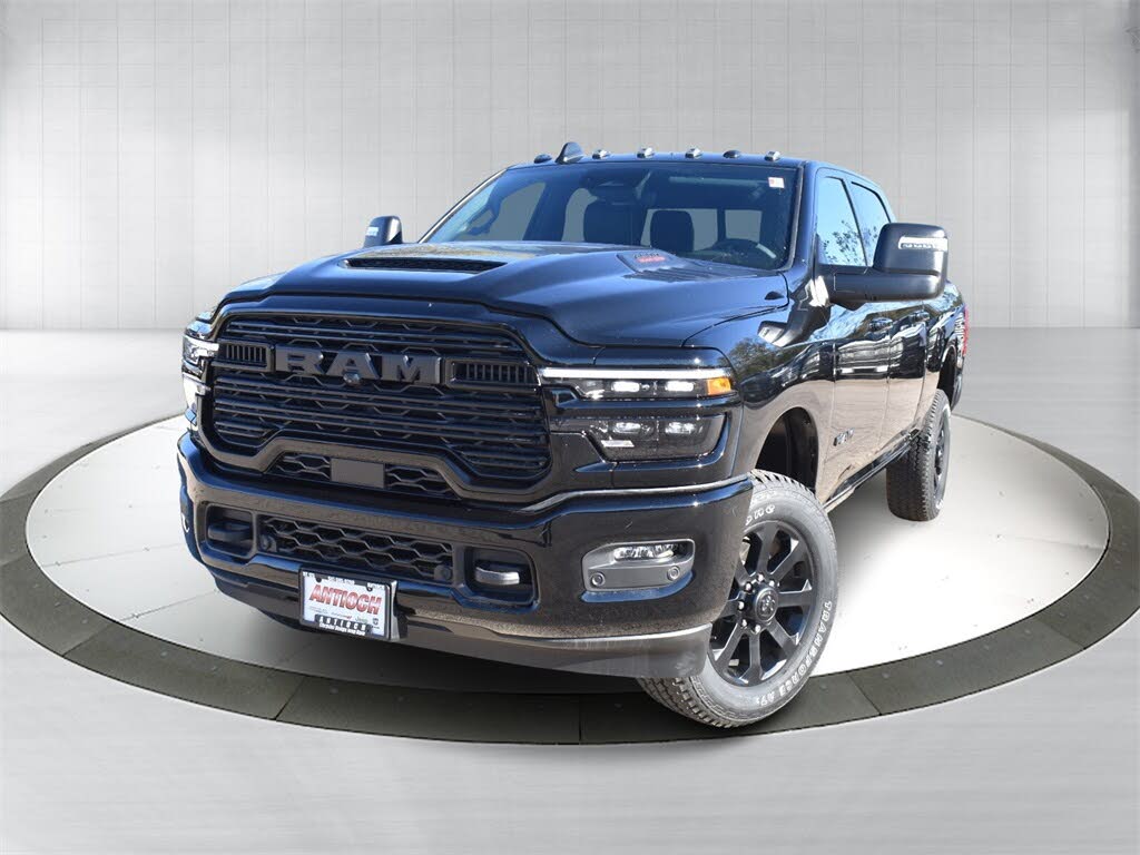 2026 RAM 2500 Laramie Crew Cab 4WD