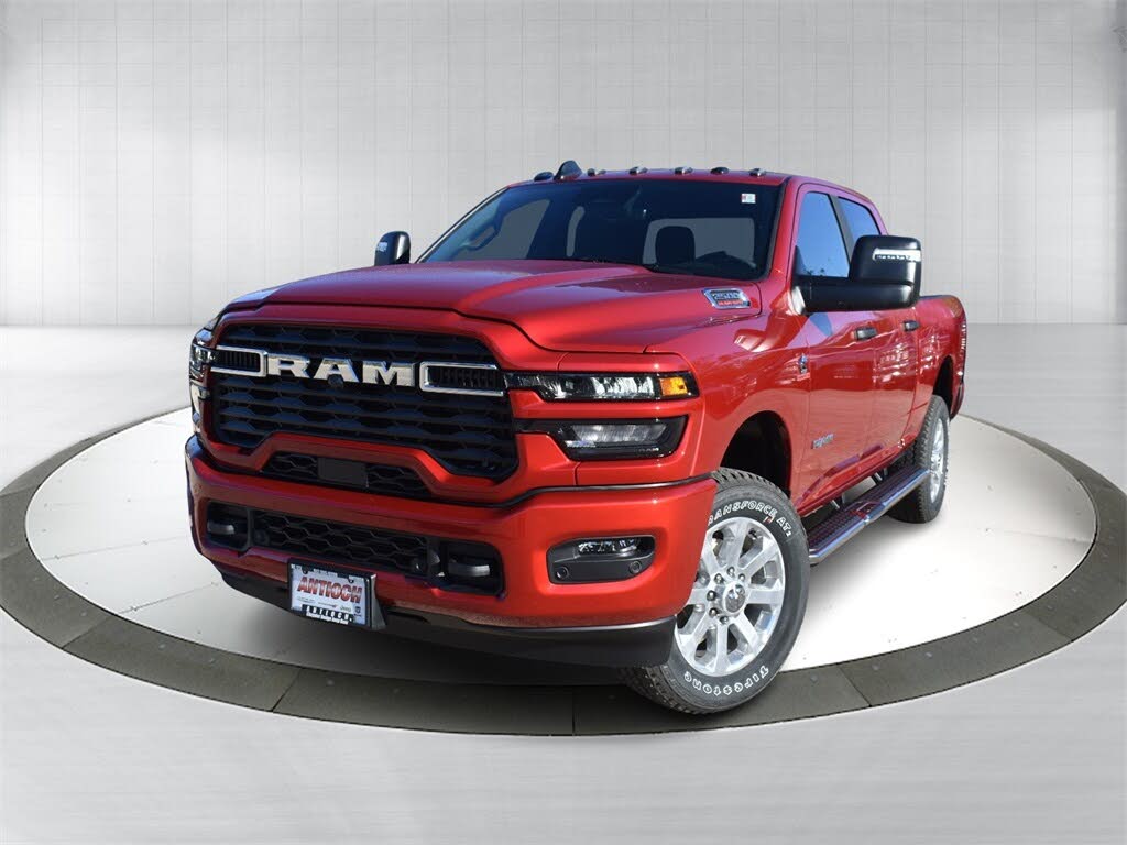 2026 RAM 2500 Big Horn Crew Cab 4WD