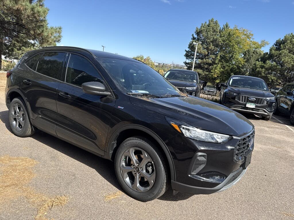 2026 Ford Escape ST-Line AWD