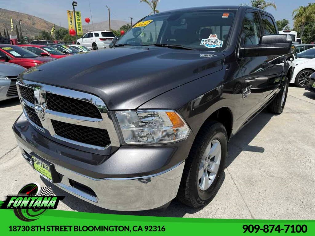 2023 RAM 1500 Classic SLT Crew Cab 4WD