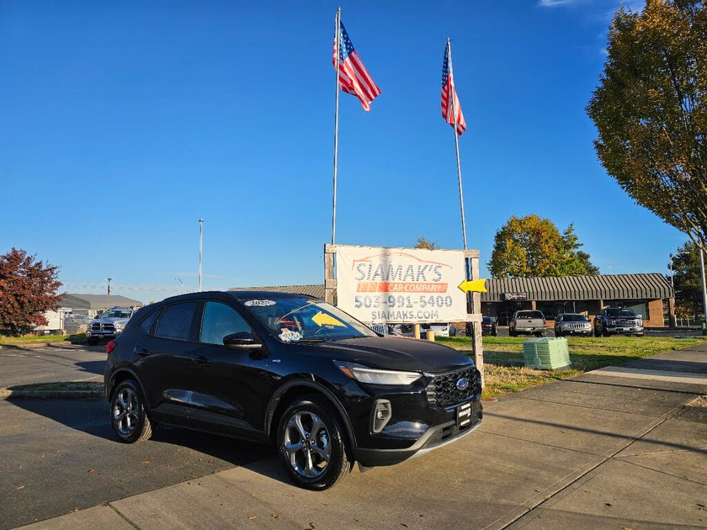2025 Ford Escape ST-Line Select AWD