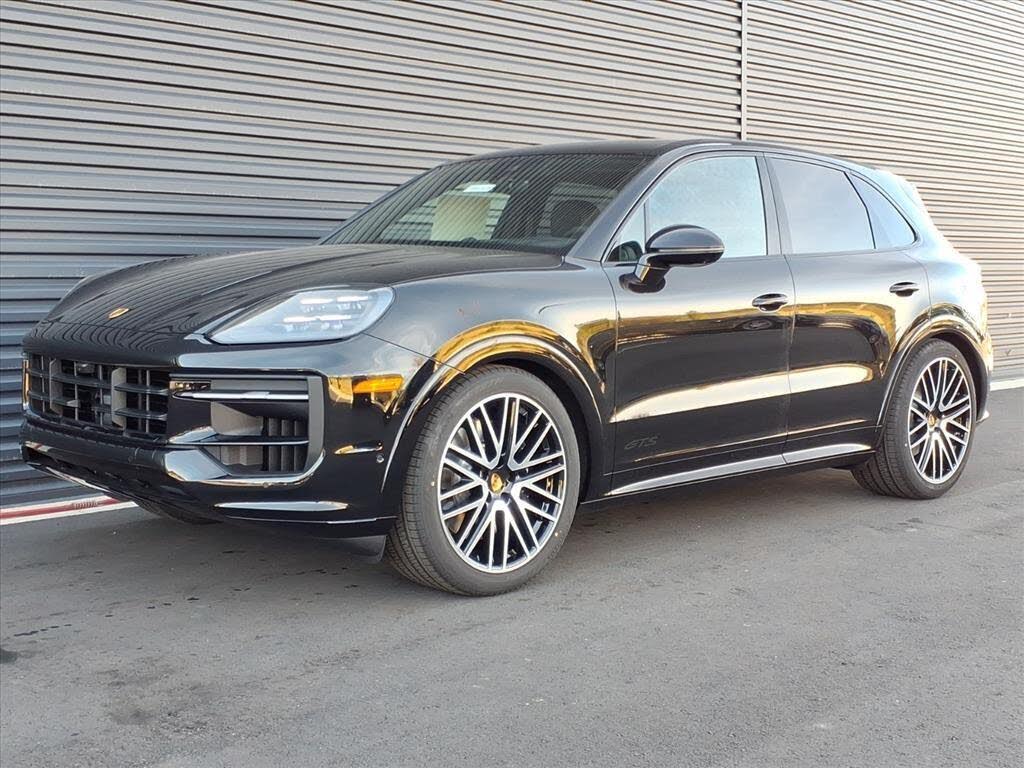 2026 Porsche Cayenne GTS AWD