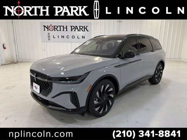 2026 Lincoln Nautilus Reserve AWD