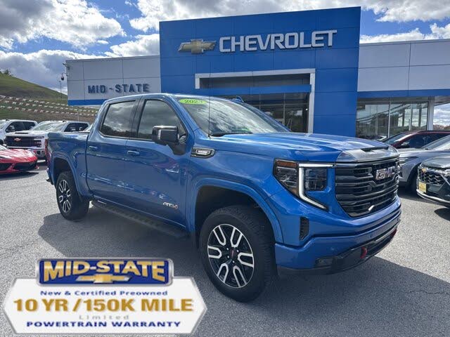 2023 GMC Sierra 1500 AT4 Crew Cab 4WD