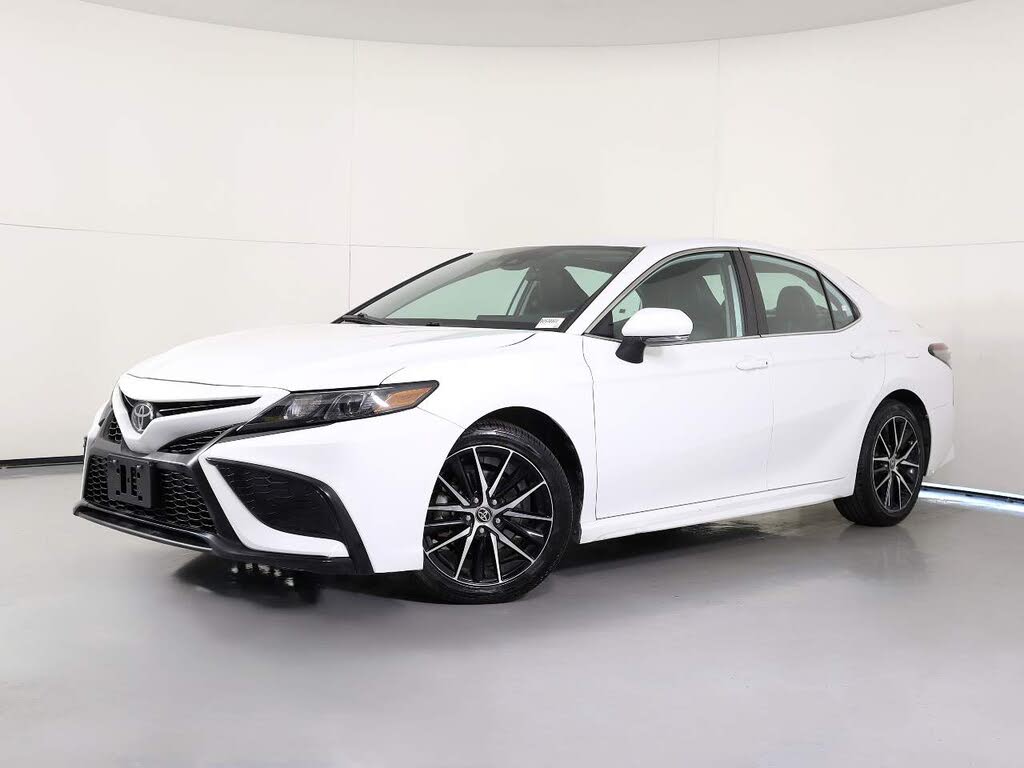 2023 Toyota Camry SE FWD