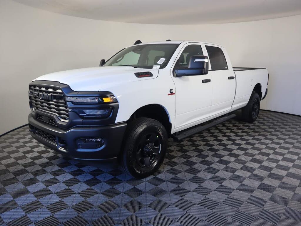 2026 RAM 3500 Tradesman Crew Cab LB 4WD