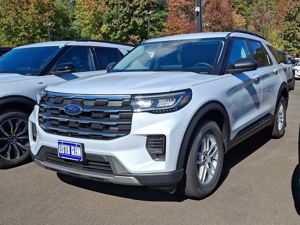 2026 Ford Explorer Active AWD