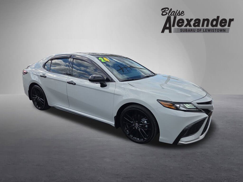 2024 Toyota Camry XSE V6 FWD