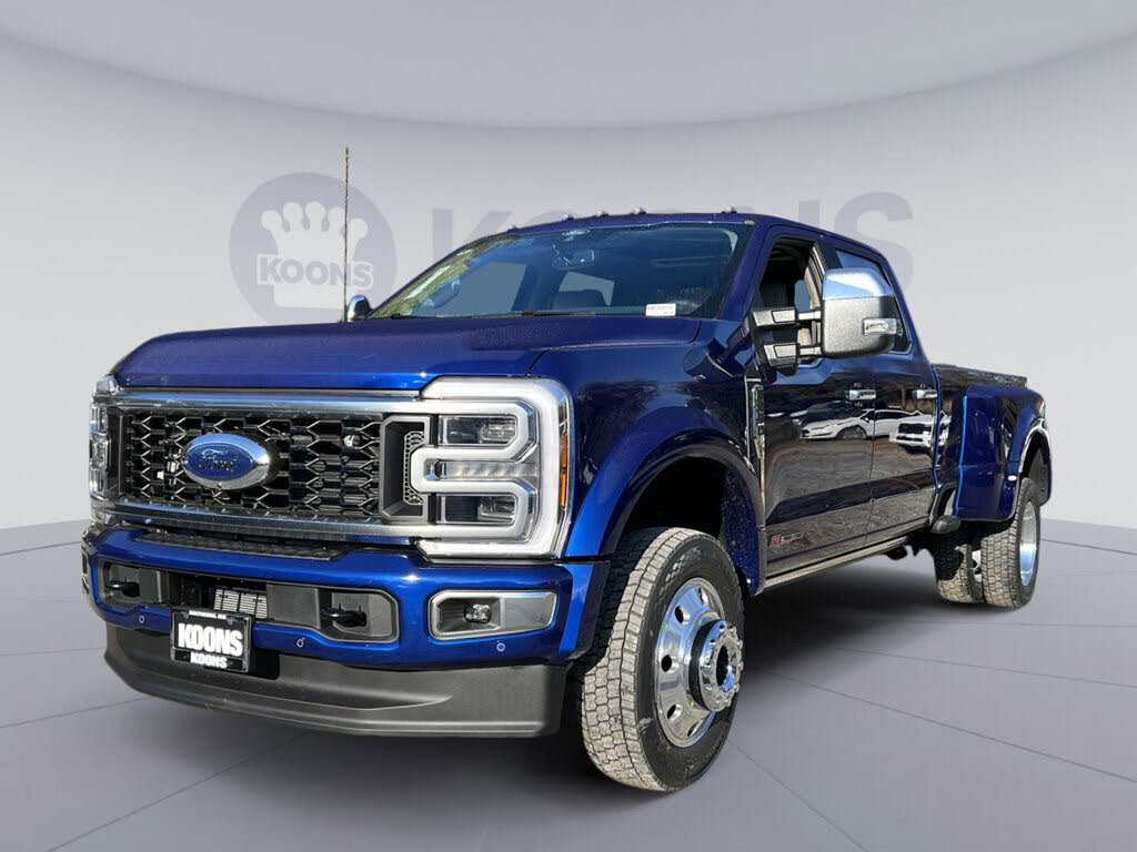 2026 Ford F-450 Super Duty Platinum Crew Cab LB DRW 4WD