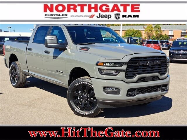 2026 RAM 3500 Big Horn Crew Cab 4WD