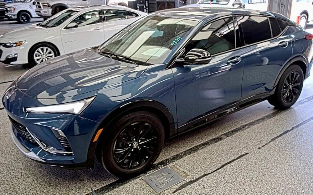 2023 Buick Envision Essence FWD