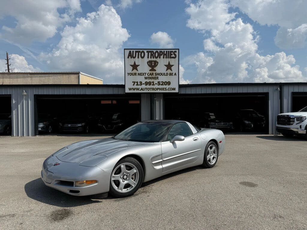 1999 Chevrolet Corvette Hatchback RWD