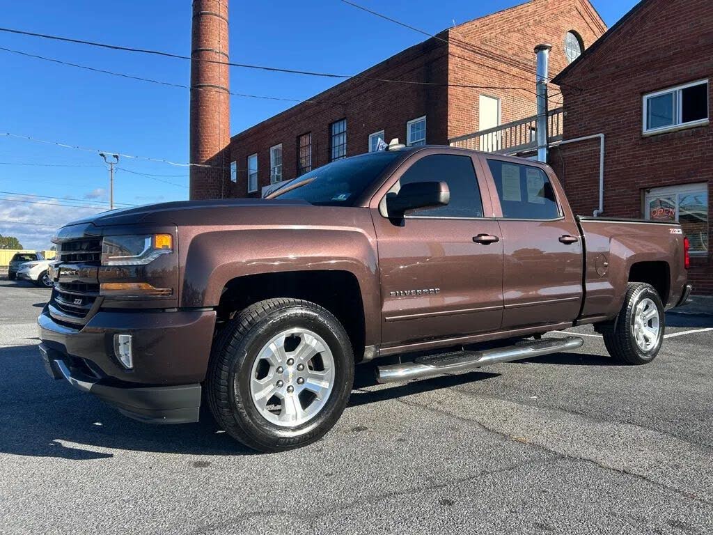 2016 Chevrolet Silverado 1500 LT Z71 Crew Cab 4WD