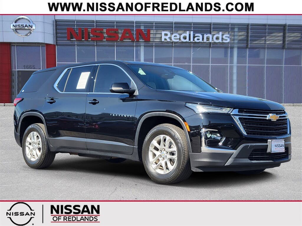 2022 Chevrolet Traverse LS FWD