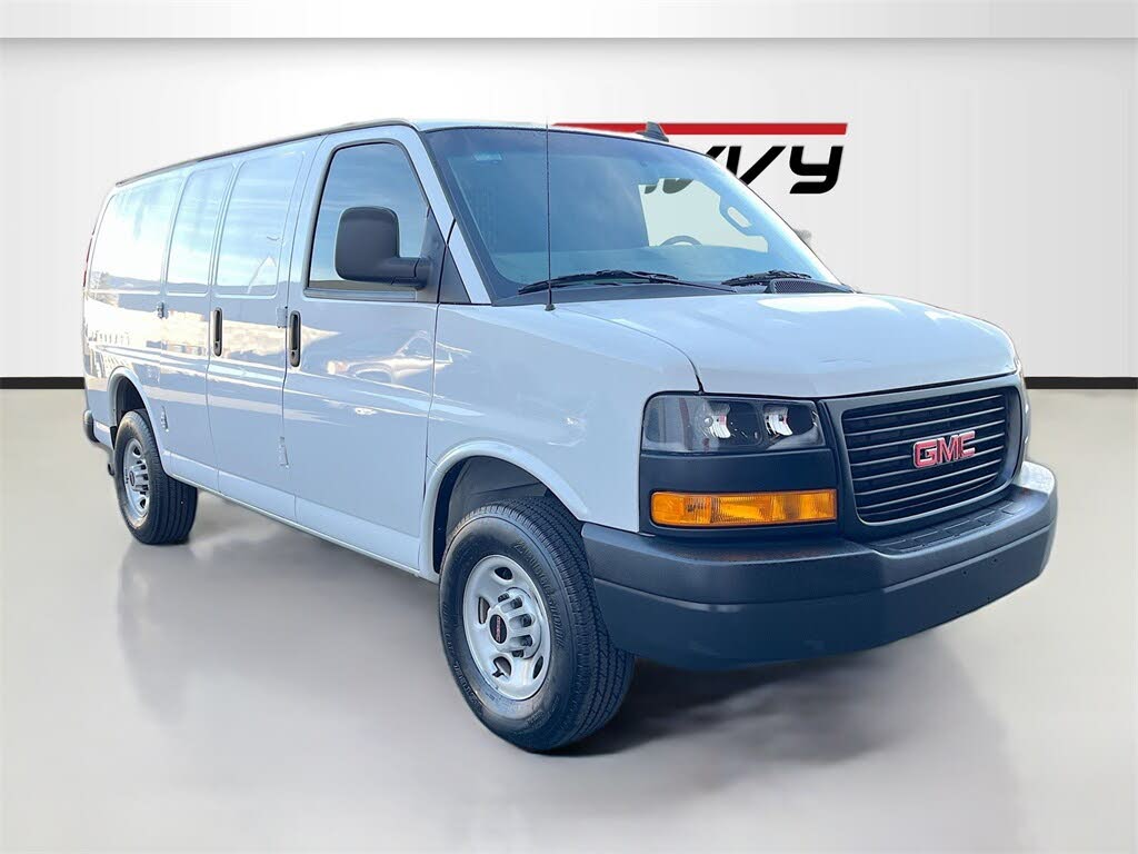 2024 GMC Savana Cargo 2500 RWD