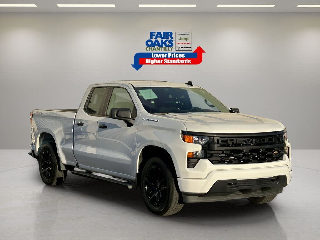 2025 Chevrolet Silverado 1500 Custom Double Cab 4WD